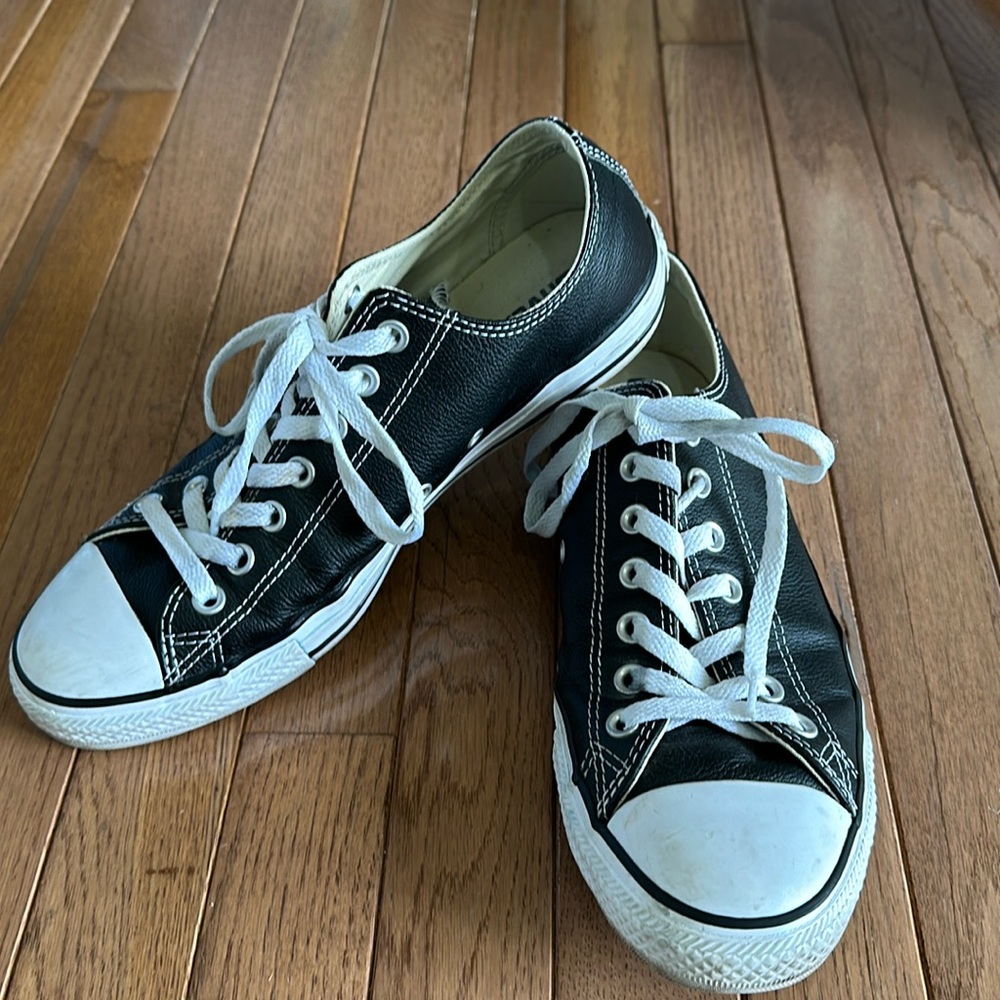 Converse Low Tops